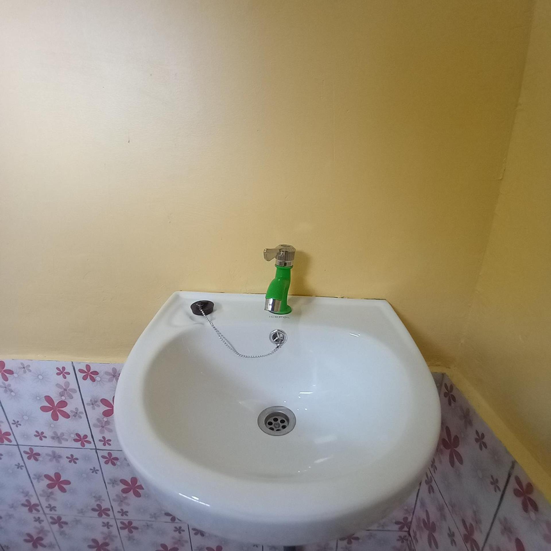 Tange Guest House Рутенг Стая снимка